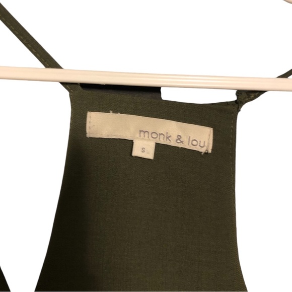 Womanʻs Green Monk & Lou size Small jumpsuit - Picture 4 of 5